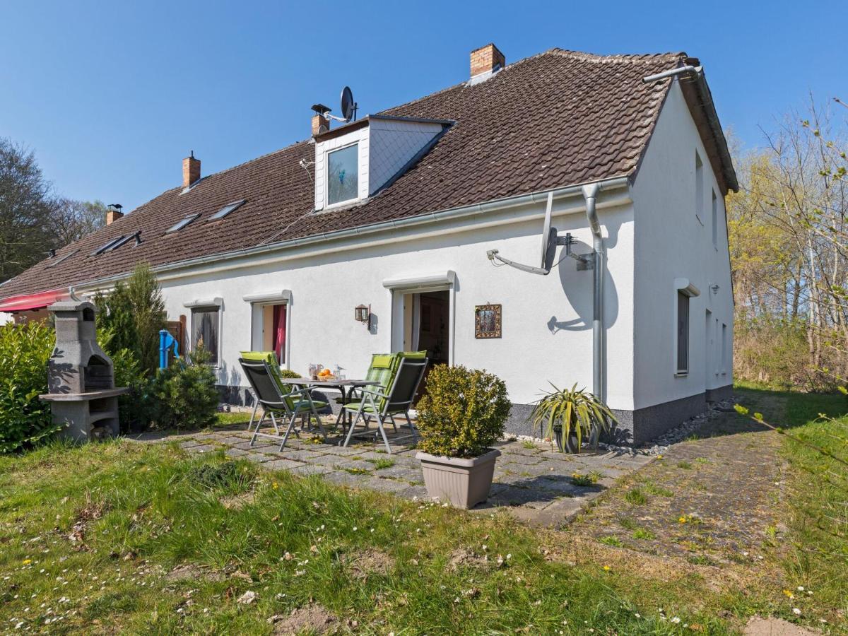 Elegant Apartment With Garden In Gingst Eksteriør bilde